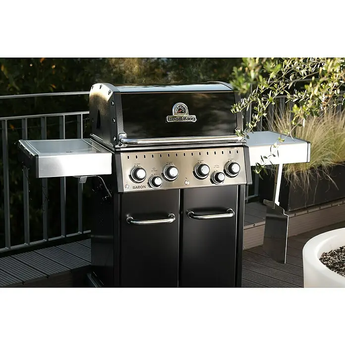 Broil King Plinski roštilj Baron 490 - Broj plamenika: 4, Snaga: 11,4 kW - Živopisni prikaz