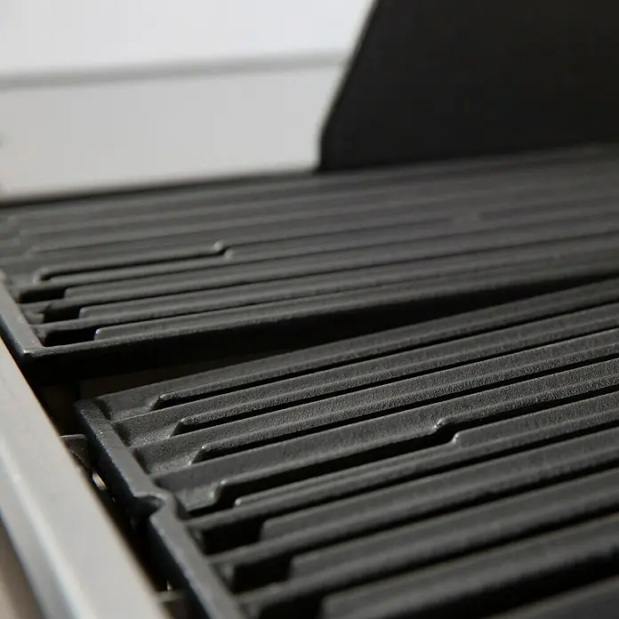 Broil King Plinski roštilj Baron 490 - Broj plamenika: 4, Snaga: 11,4 kW - Detaljan prikaz