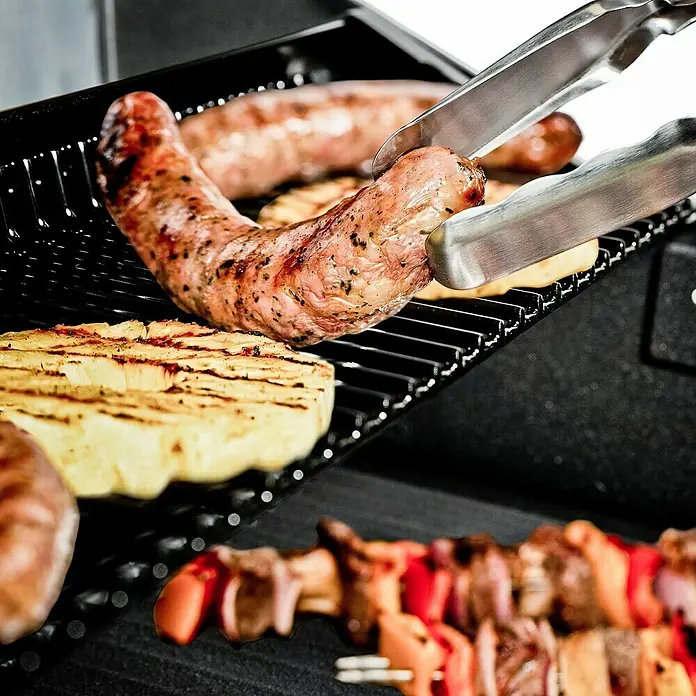 Broil King Plinski roštilj Crown 420 - Broj plamenika: 4, Snaga: 11,4 kW - Proizvod u upotrebi