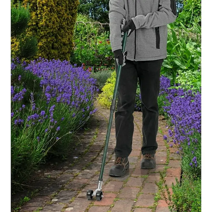 Četka za fuge Easymaxx 3u1 - D x Š x V: 140 x 16 x 13 cm - Proizvod u upotrebi