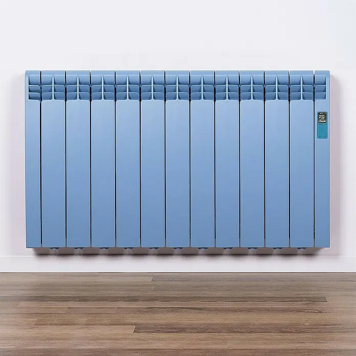 Rointe Emisor térmico RAL - 1.210 W, Azul pastel, 9,7 x 99,2 x 58,5 cm - Foto ambiente
