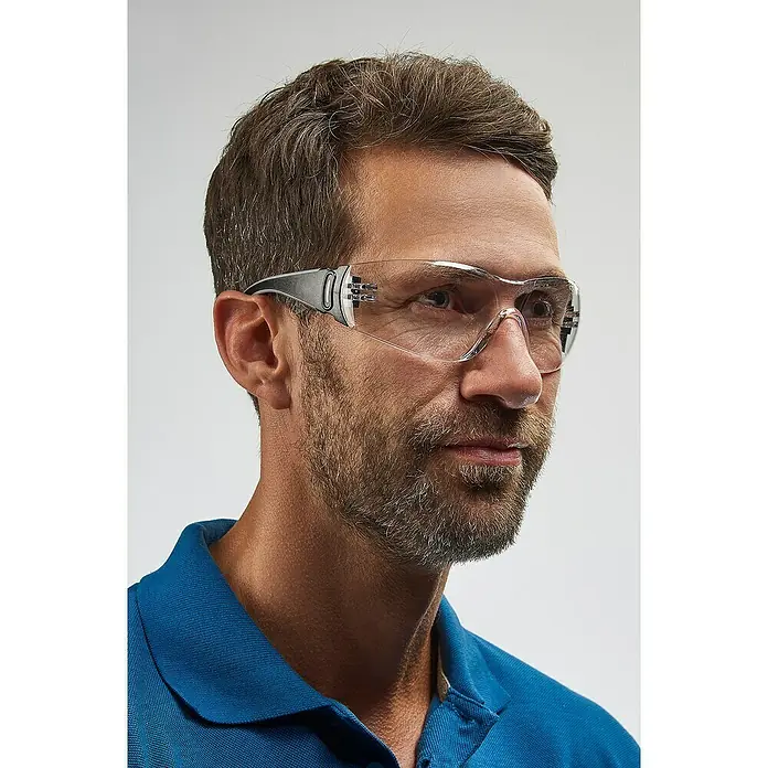 Schutzbrille Sporty - Rahmenloses Modell - Anwendungsbeispiel
