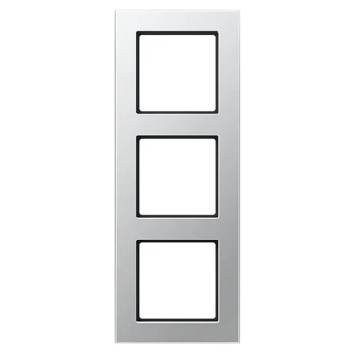 Jung Abdeckrahmen - Aluminiumfarben, 3-fach, Kunststoff, Unterputz - Vorderansicht
