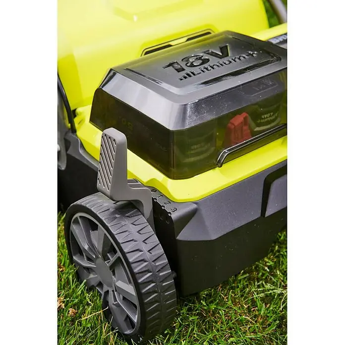 Ryobi ONE+ Akumulatorski prozračivač trave RY18SFX35A-0 - 18 V, Bez akumulatora, Radna širina: 35 cm - Detaljan prikaz