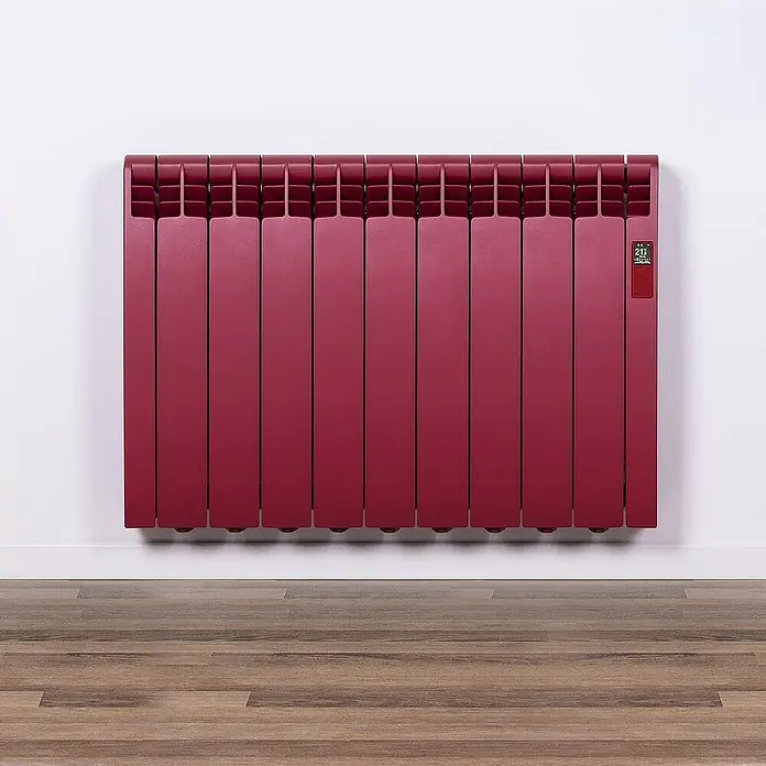 Rointe Emisor térmico RAL - 990 W, Rojo rubí perla, 9,7 x 83,5 x 58,5 cm - Foto ambiente