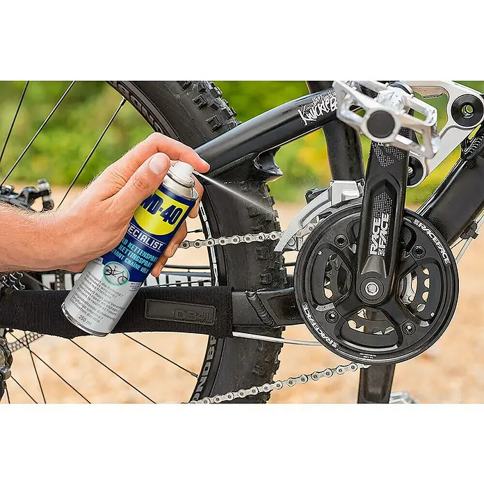 WD-40 Bike Lubricante de PTFE Lube All Conditions - 250 ml - Producto en uso