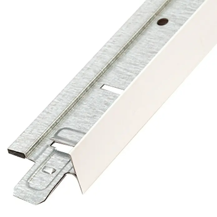 Placo Saint-Gobain Perfil para techo Primario - 3,6 m x 24 mm x 38 mm - Primer plano