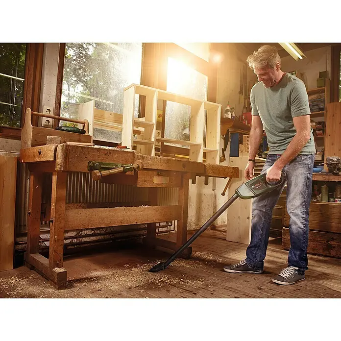 Bosch Akku-Handstaubsauger EasyVac 12 - 12 V, Li-Ionen, Ohne Akku, Luftmenge: 1.200 l/min - Anwendungsbeispiel