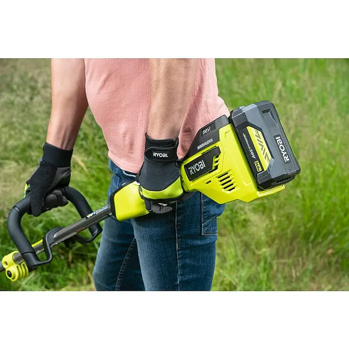 Ryobi Max Power Accu Grastrimmer RY36ELTX33-0 - 36 V, Li-ion, Excl. accu, Snijbreedte: 28 cm - 33 cm - Toepassingsvoorbeeld