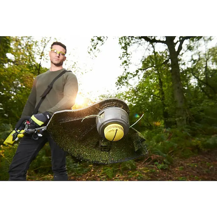 Ryobi Max Power Accu Grastrimmer RY36ELTX33-0 - 36 V, Li-ion, Excl. accu, Snijbreedte: 28 cm - 33 cm - Toepassingsvoorbeeld