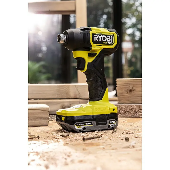 Ryobi ONE+HP Akku-Schlagbohrschrauber RID18C-0 - 18 V, Ohne Akku, Leerlaufdrehzahl: 2.900 U/min - Stimmungsaufnahme