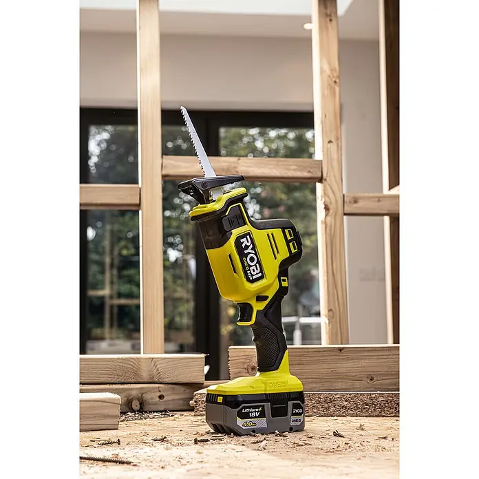 Ryobi ONE+HP Akku-Säbelsäge RRS18C-0 - 18 V, Li-Ionen, Ohne Akku, 3.300 U/min - Stimmungsaufnahme