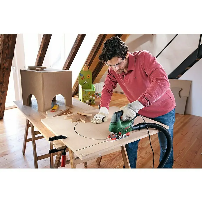 Bosch Stichsäge PST 650 - 500 W, 3.100 Hübe/min - Anwendungsbeispiel