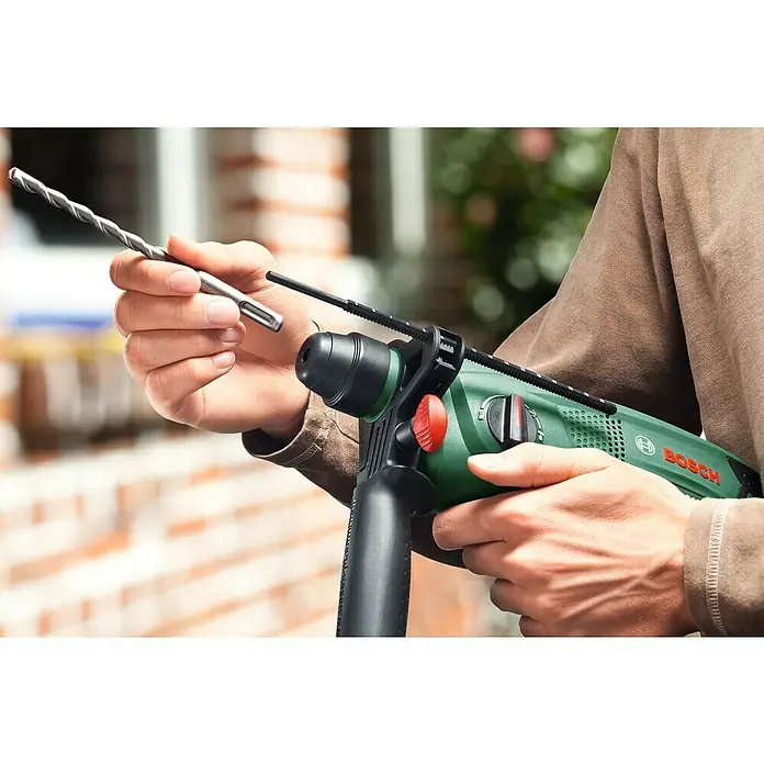 Bosch Bohrhammer PBH 2200 RE - 570 W, Max. Schlagzahl: 5.000/min - Anwendungsbeispiel