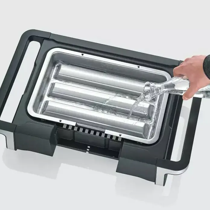 Severin Električni roštilj PG 8117 SENOA BOOST S - 3.000 W - Proizvod u upotrebi