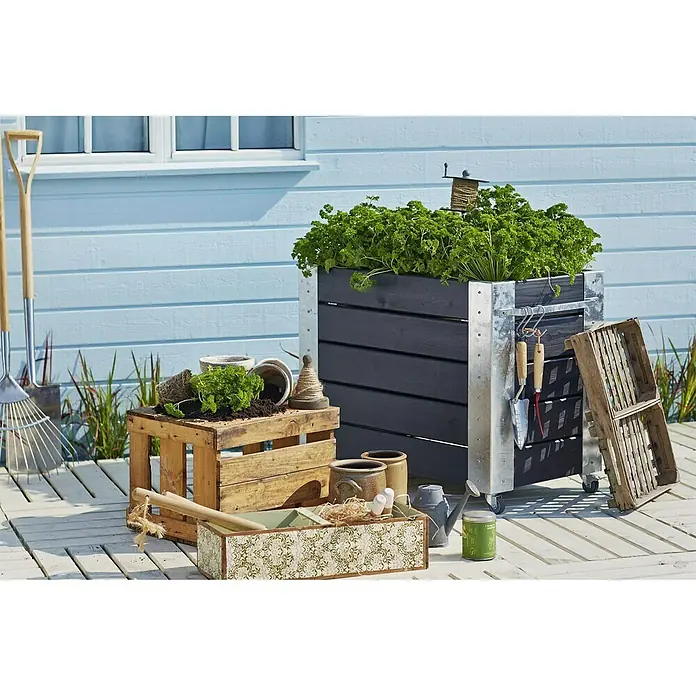 Plus Pflanzkübel eckig Cubic - 87 x 50 x 70 cm, Schwarz, Silber, Kiefer - Stimmungsaufnahme