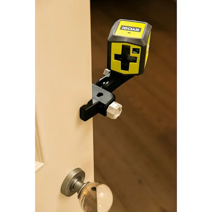 Ryobi Kreuzlinienlaser RBCLLG1 - Max. Arbeitsbereich: 15 m - Stimmungsaufnahme