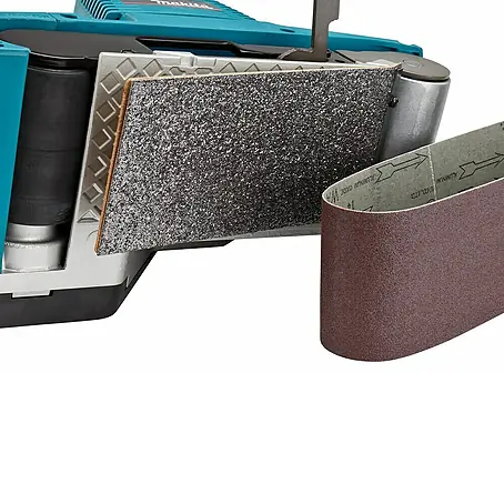 Makita  Bandschuurmachine 9920