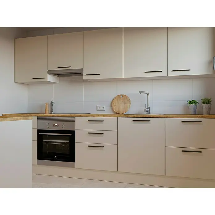 Top Elba Elemento lateral mueble cocina - An x Al: 60 x 145 cm, Visón claro mate - Foto ambiente