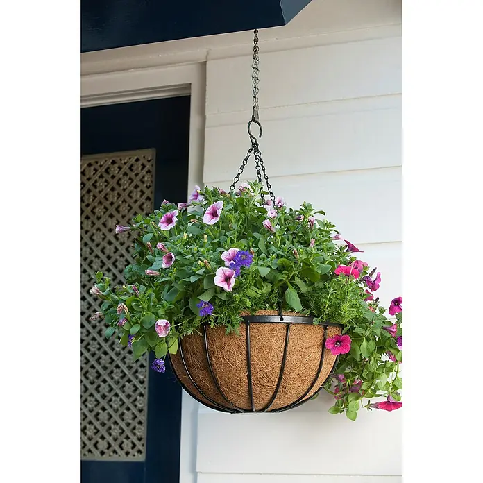 Nature Hanging basket met ketting - Ø x h: 35 x 20 cm, Metaal, Zwart - Sfeeropname