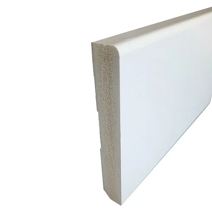 Rufete Zócalo WPC antihumedad - 2,25 m x 12 mm x 90 mm, Blanco - Primer plano