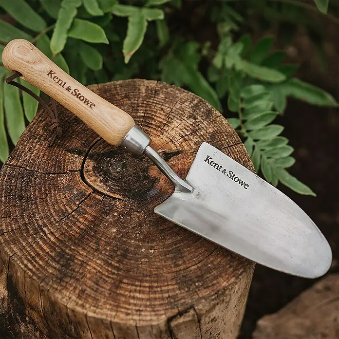 Kent & Stowe Blumenkelle - 8,5 cm - Stimmungsaufnahme