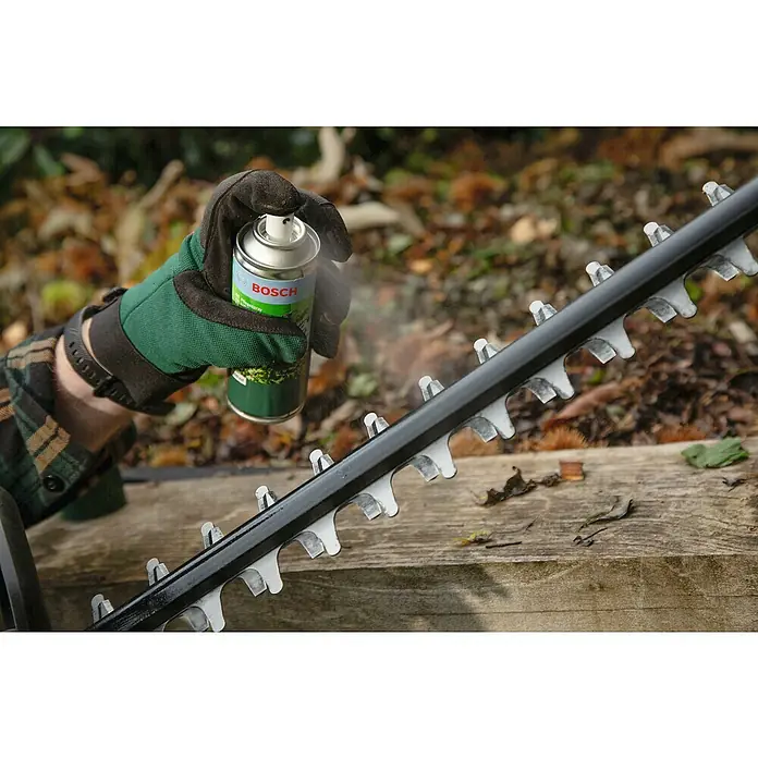 Bosch Pflegespray - 250 ml - Anwendungsbeispiel
