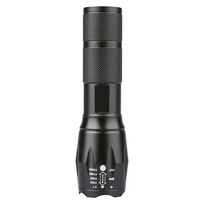 LED-Taschenlampe Zoom mit Powerbank - Ø x L: 4,5 x 14,5 cm, Akkubetrieben, 10 W, Leuchtweite: 250 m, Schwarz - Vorderansicht