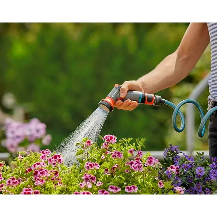 Gardena City Gardening Gartensäge city gardening - Breite: 150 mm, Farbe: Grau - Anwendungsbeispiel