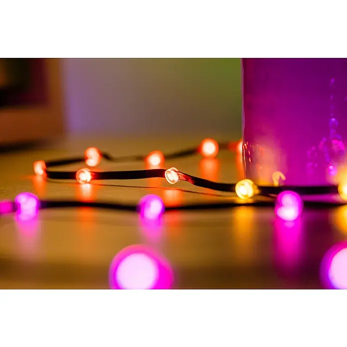 Twinkly LED traka Dots - Crne boje, Područje uporabe: U zatvorenom, 10 m, 200 žaruljica, Boja svjetla: RGB - Živopisni prikaz