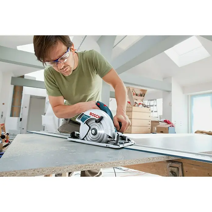 Bosch Professional Führungsschiene FSN 1600 - Länge: 1.600 mm - Anwendungsbeispiel