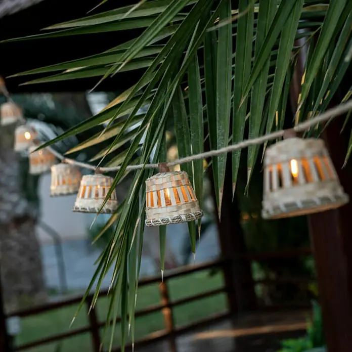 New Garden Guirnalda luminosa LED Aurora - Para exterior, 8 m, Color de luz: Blanco neutro - Producto en uso