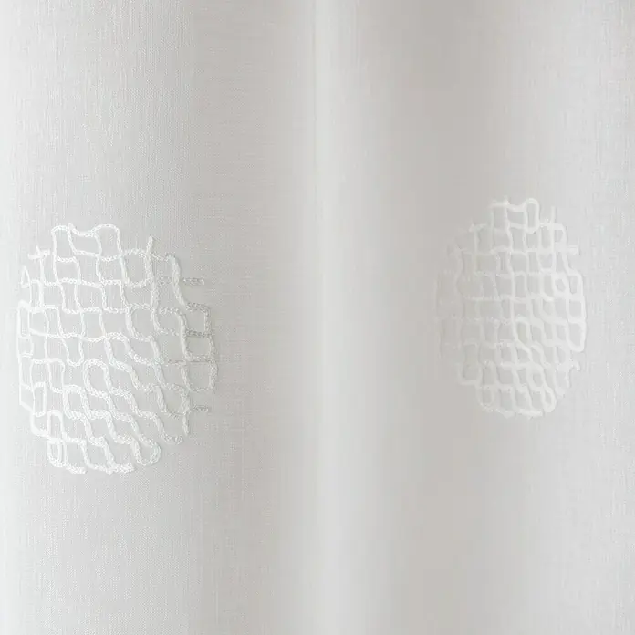 Ösenschal Laura - 135 x 245 cm, 100 % Polyester, Offwhite - Detailaufnahme