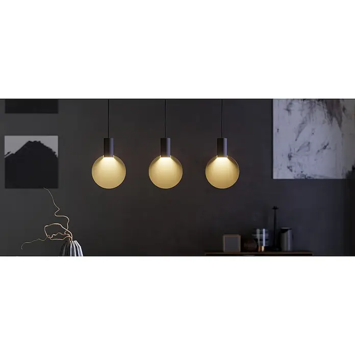 Eglo Pendelleuchte - 13,5 W, L x B x H: 91 x 5 x 11 cm, Schwarz/Gold, GU10, 3 Stk. - Stimmungsaufnahme