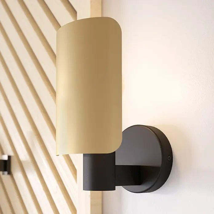 Eglo Wandleuchte HAYES - 40 W, Schwarz/Gold, E27 - Bildausschnitt