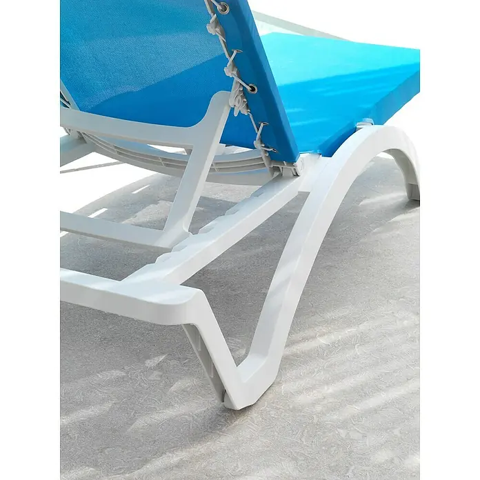 Tumbona Mykonos - Azul, Respaldo ajustable - Foto ambiente