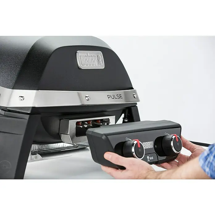 Weber Barbacoa eléctrica Pulse 2000 - 2,2 kW, Superficie parrilla: 49 x 39 cm - Producto en uso