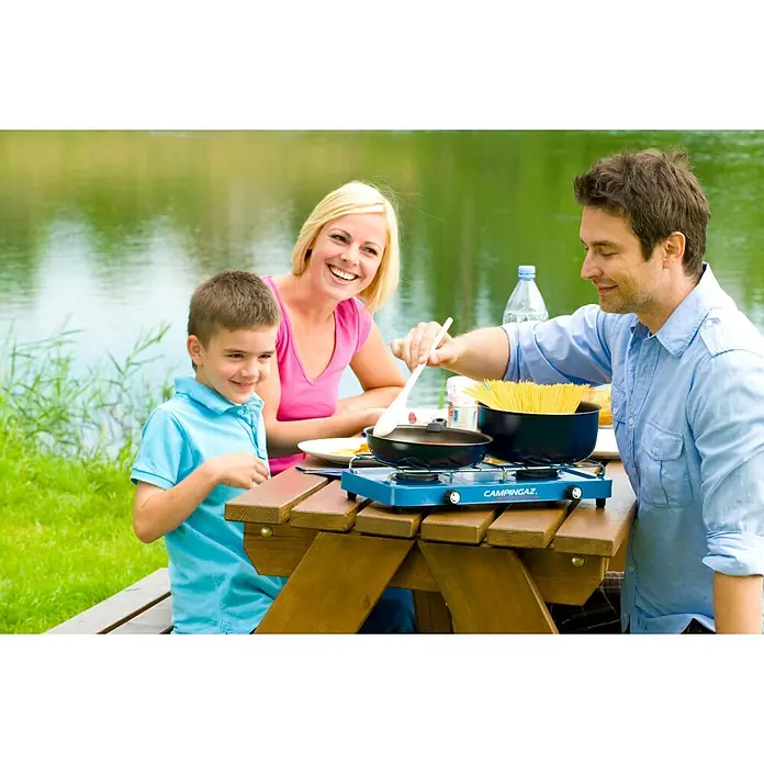 Campingaz Placa de gas Base Camp Lid - Potencia: 2 x 1.600 W, L x An x Al: 43 x 21 x 8,5 cm - Producto en uso