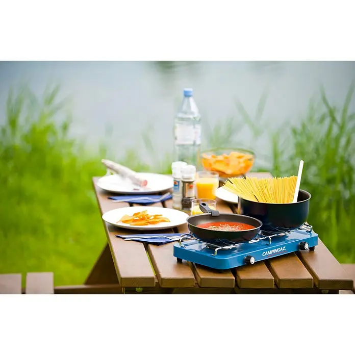 Campingaz Placa de gas Base Camp Lid - Potencia: 2 x 1.600 W, L x An x Al: 43 x 21 x 8,5 cm - Foto ambiente