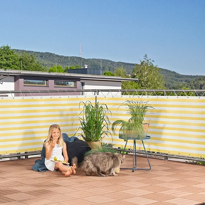 Windhager Balkonsichtschutz Ibiza - L x H: 500 x 90 cm, Gestreift - Anwendungsbeispiel