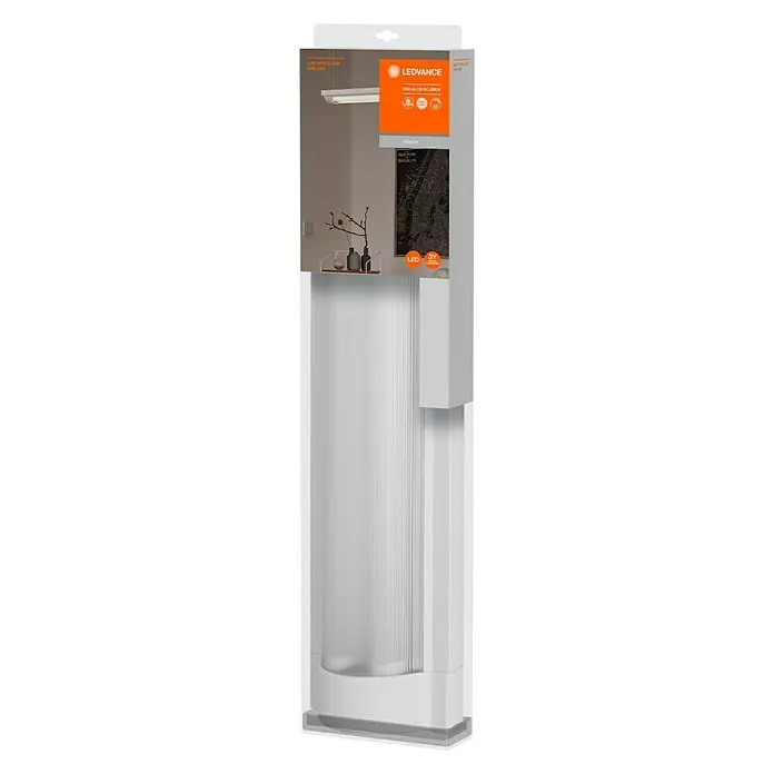 Ledvance LED-Deckenleuchte Office Line - L x B x H: 59,5 x 13,4 x 4,6 cm - Diagonale Ansicht