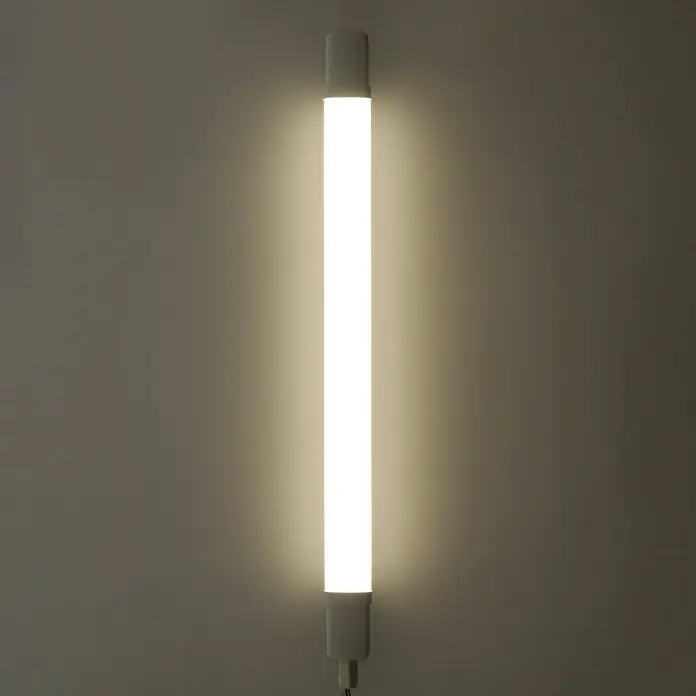 Ritter Leuchten LED-Feuchtraum-Lichtleiste Super Slim - 18 W, Länge: 72 cm, Neutralweiß, IP65 - Anwendungsbeispiel