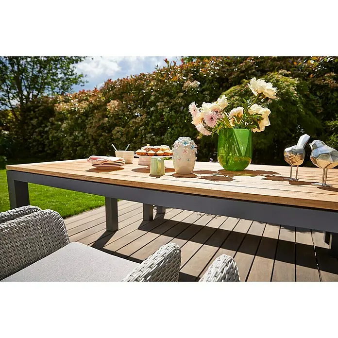 Sunfun Gartentisch Lynn - L x B: 220 x 100 cm, Akazie, Teakbraun, Anthrazit - Stimmungsaufnahme