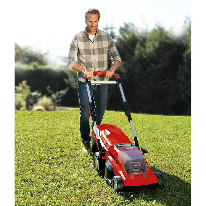 Einhell Power X-Change Akumulatorska kosilica - 18 V, 2 baterije, 3 Ah, Širina reza: 37 cm - Proizvod u upotrebi