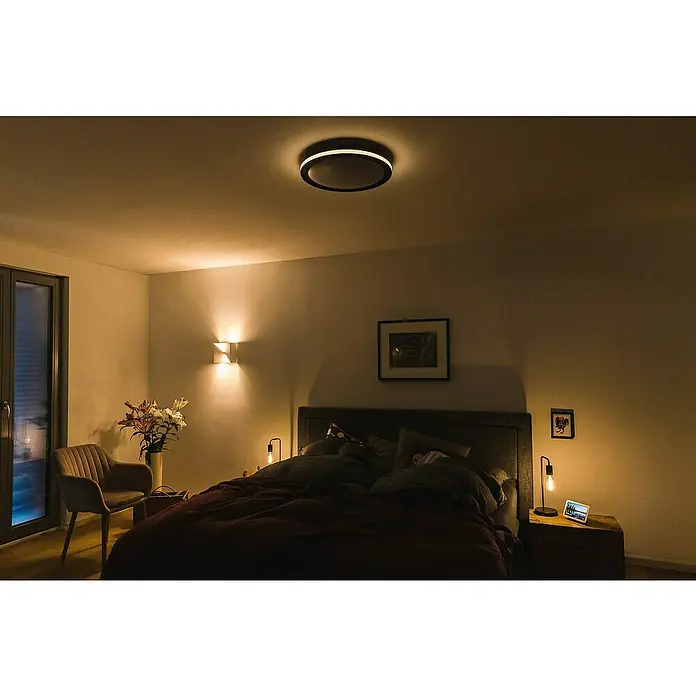 Ledvance Smart+ WiFi Bombilla LED inteligente Edison - E27, 30 W, 300 lm - Producto en uso