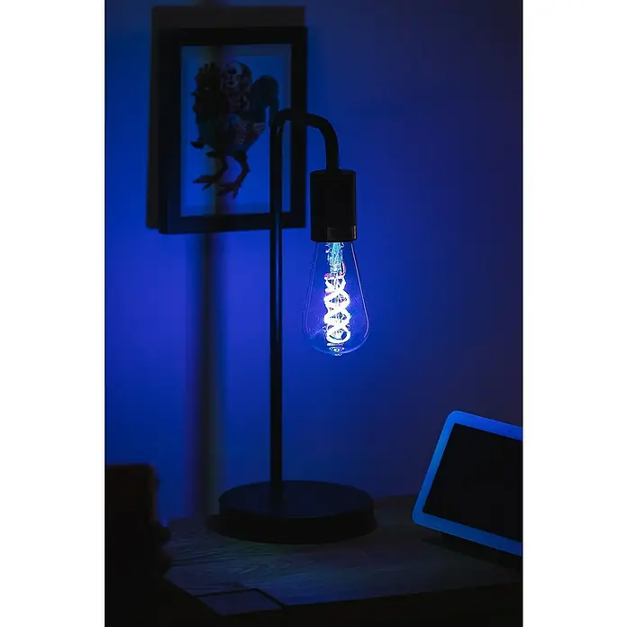 Ledvance Smart+ WiFi Bombilla LED inteligente Edison - E27, 30 W, 300 lm - Producto en uso