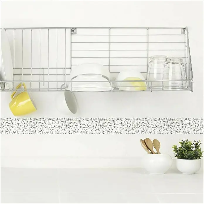 Adhesivo para cenefas Terrazo gris - An x Al: 60 x 5 cm - Foto ambiente