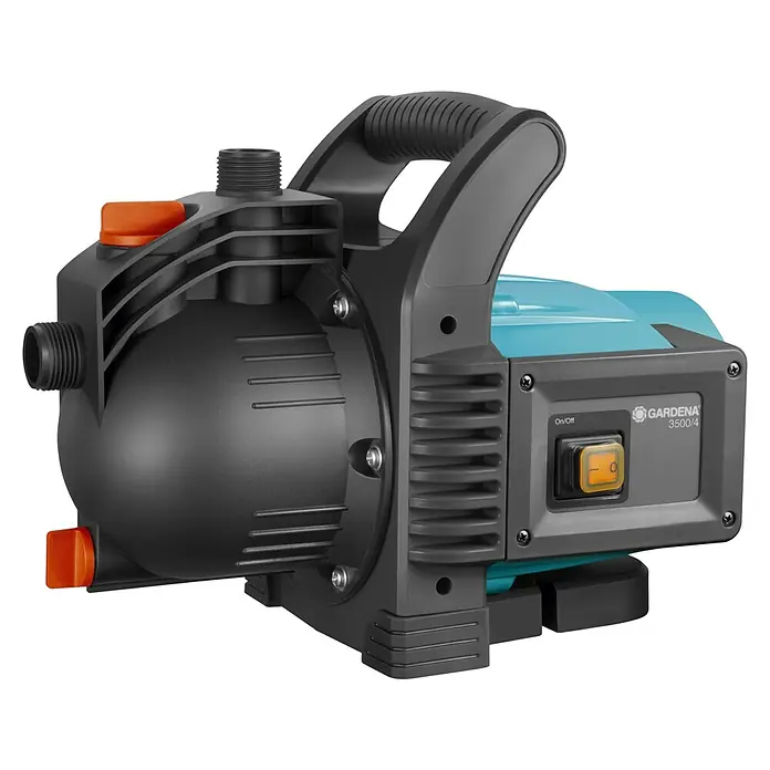 Gardena Classic Gartenpumpe Set 3500/4 - 800 W, 3.600 l/h - Diagonale Ansicht