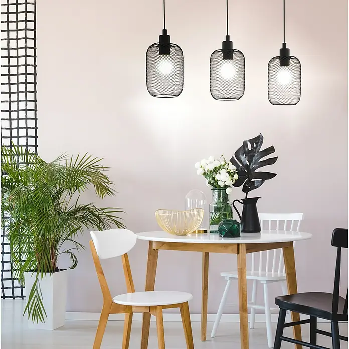 Eglo Wrington Pendelleuchte - 60 W, L x B x H: 74 x 15 x 11 cm, Schwarz, E27 - Stimmungsaufnahme