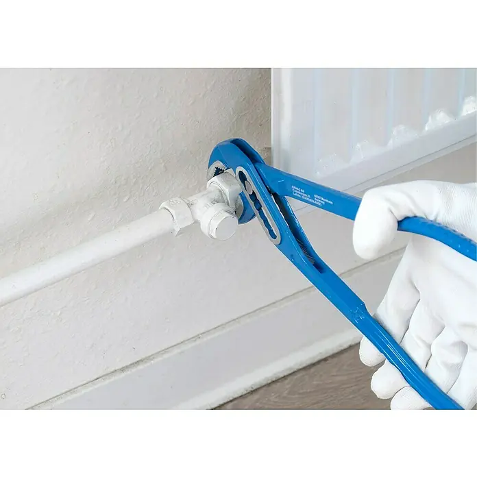 Alpha Tools Wasserpumpenzangen-Set - 3 -tlg., AHS-Stahl - Anwendungsbeispiel